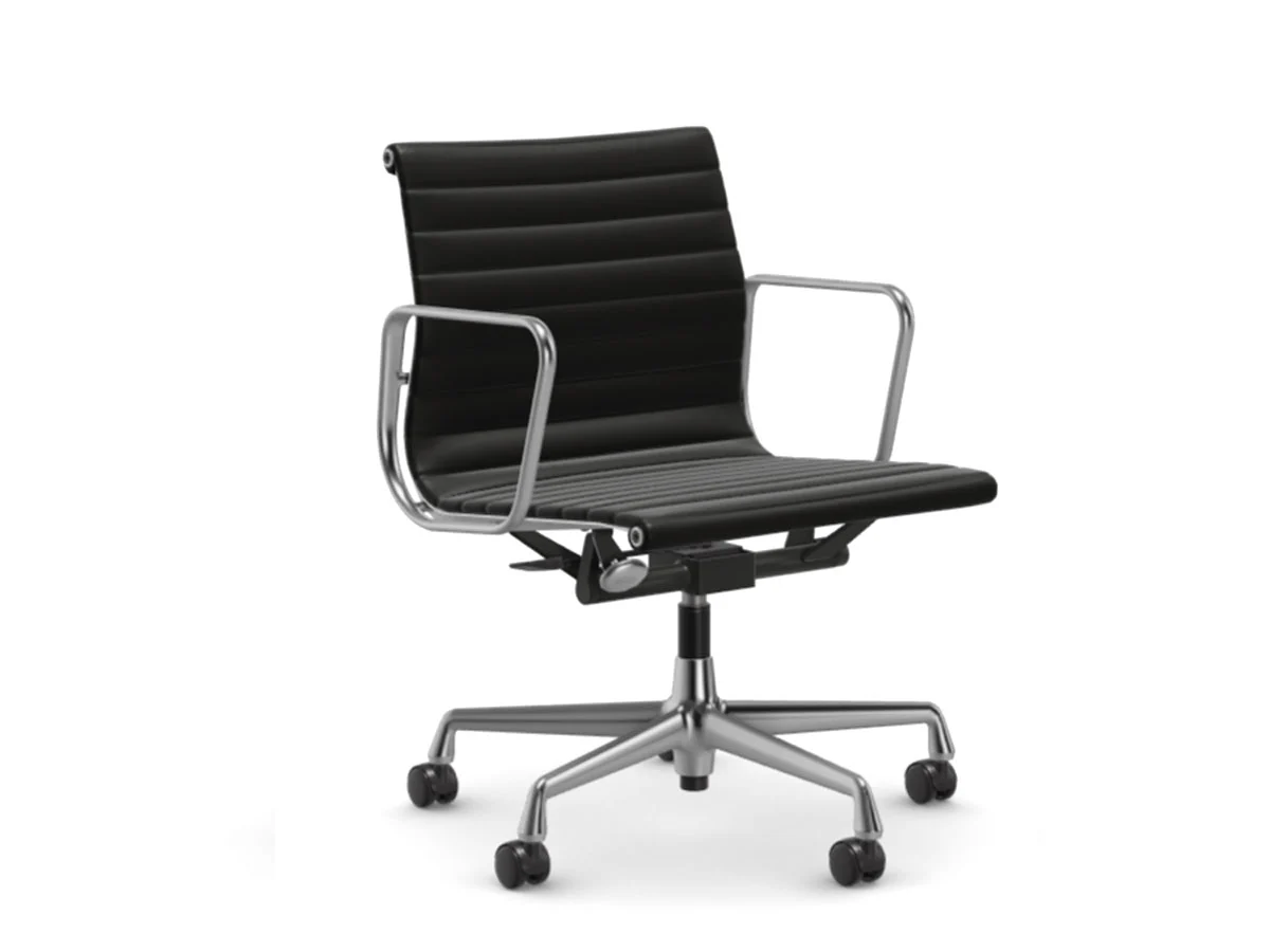 Vitra Aluminium Chair EA 117 - Sedia da Ufficio - Lucido / Plano 66 Nero