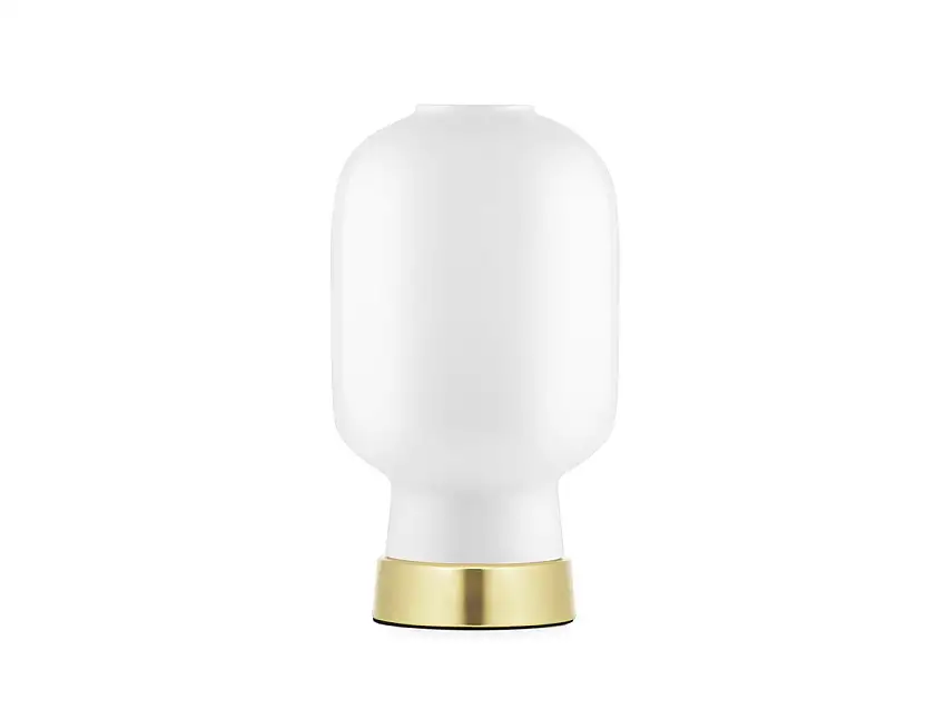 Normann Copenhagen Amp Lampada da Tavolo EU - Ottone