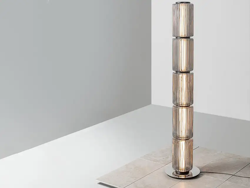A-N-D Column 175-5 Lampada da Terra - Ambra