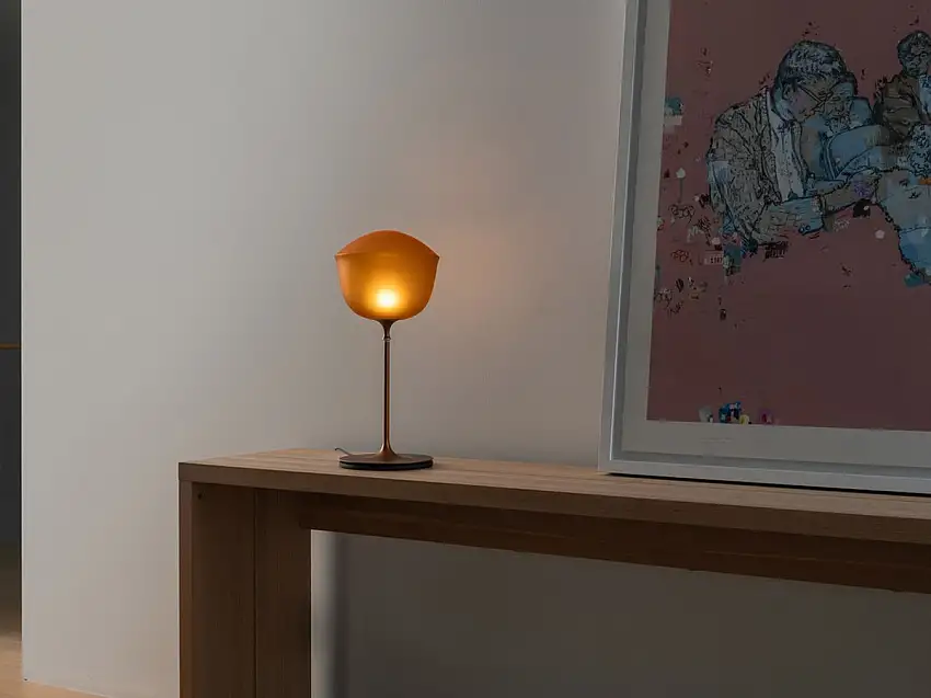 A-N-D Contour - T Lampada da tavolo