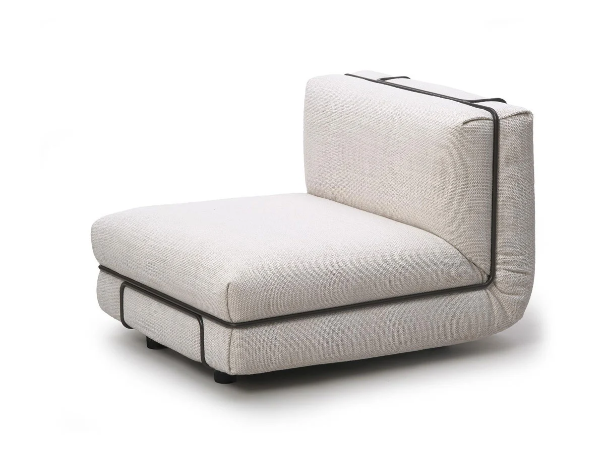 Karakter GB Lounge Chair