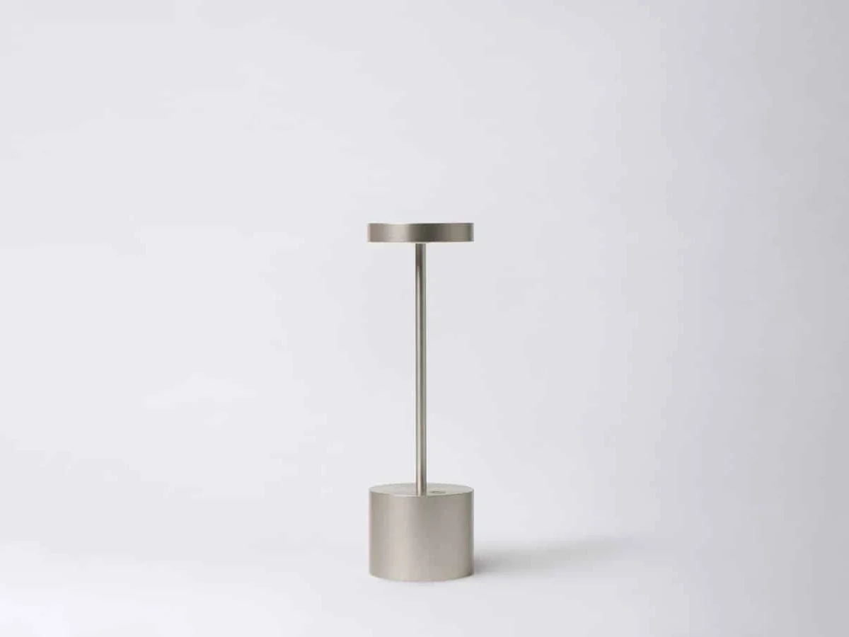 Hisle Luxciole PM Lampada da Tavolo Portatile Argento - Senza Caricatore