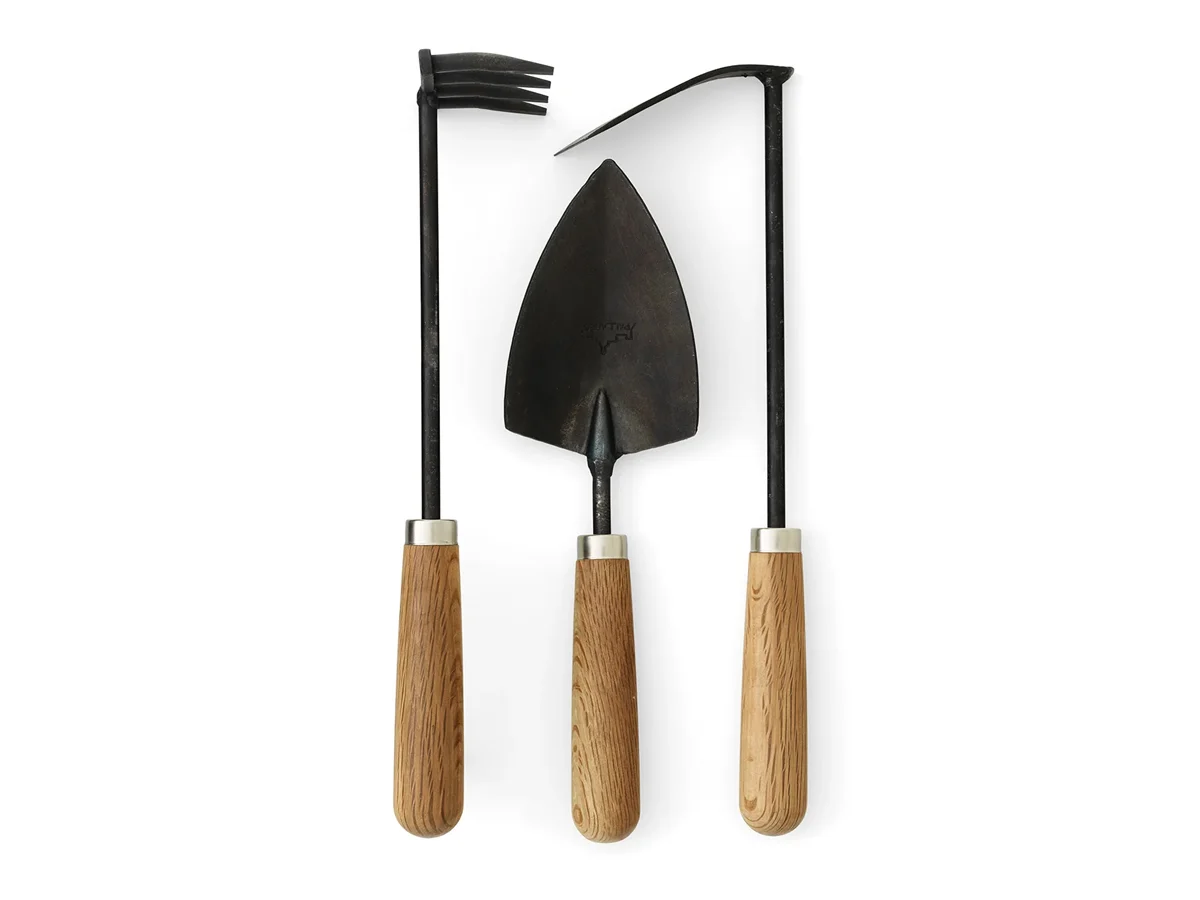Audo Copenhagen Pallarès Set di 3 utensili da giardino