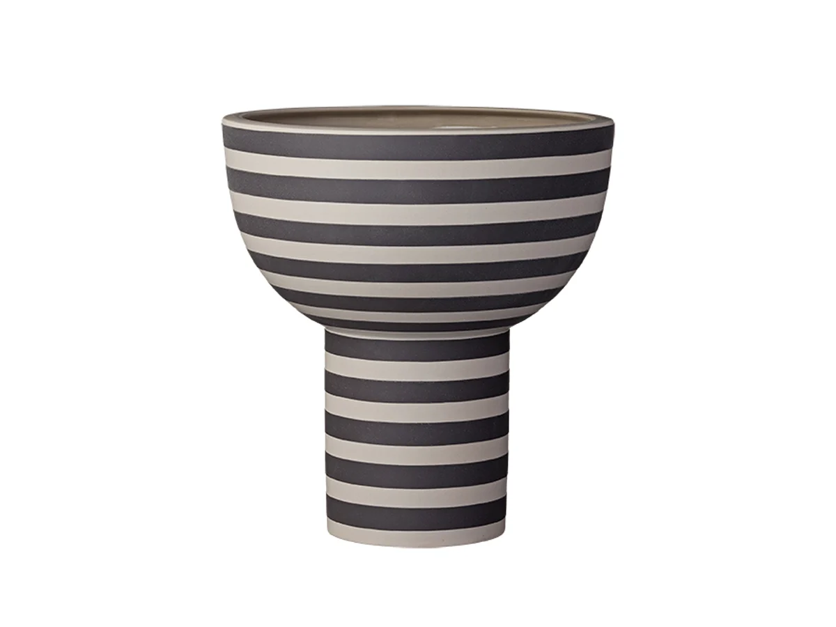 AYTM Varia Sculptural Vaso Ash / Black